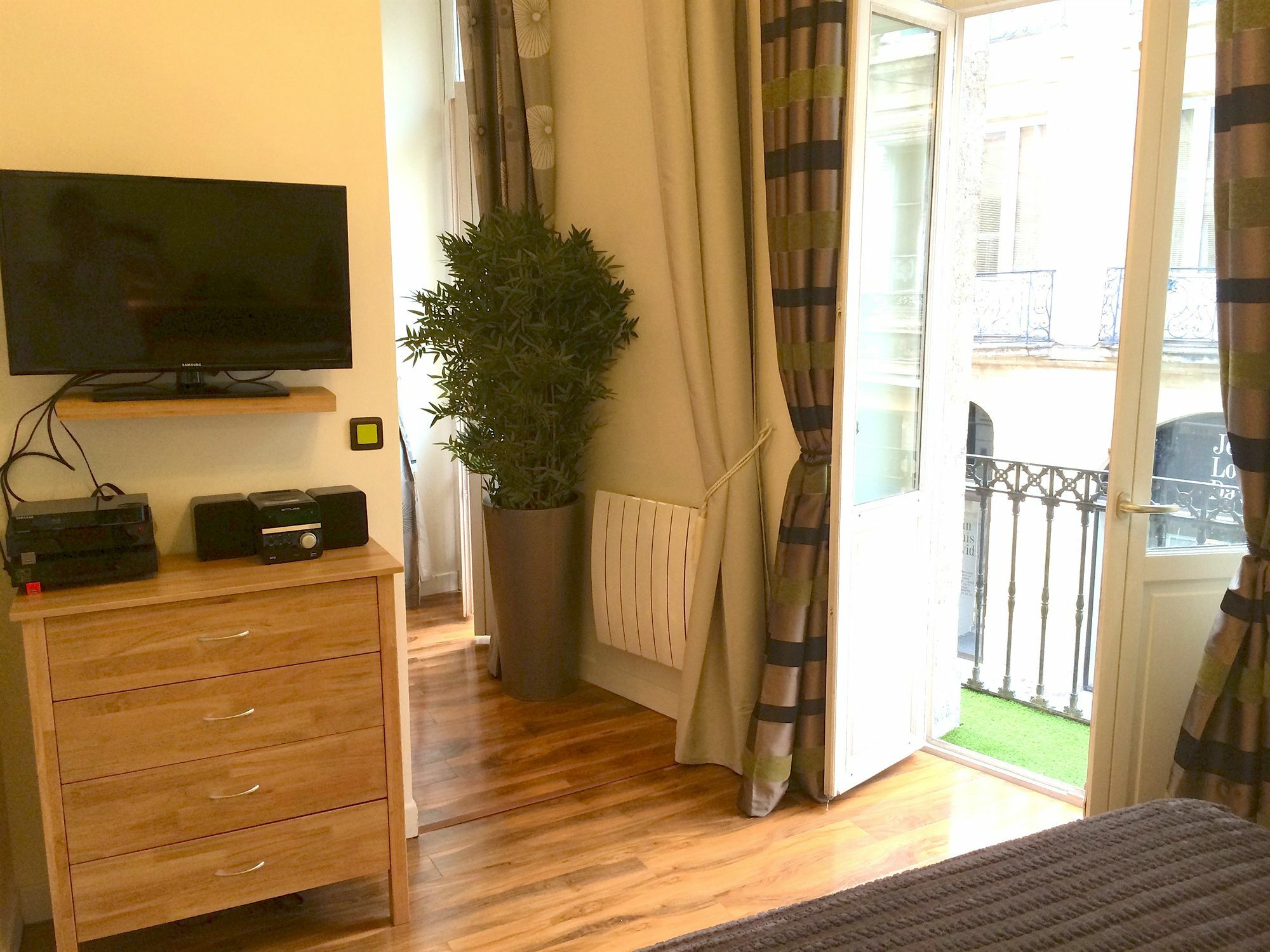 Appartement "Princesse Eleonore" - Centre Historique Bordeaux Dış mekan fotoğraf